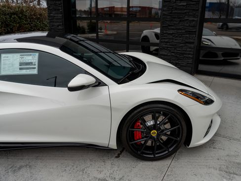 Used 2024 Lotus Emira First Edition image 14