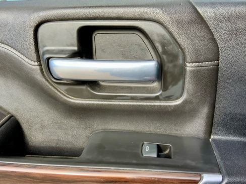 Used 2021 GMC Sierra 3500 SLT w/ SLT Convenience Package image 53