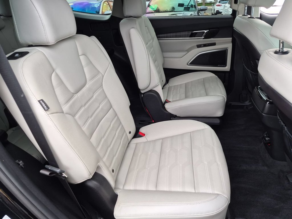 Certified 2024 Kia Telluride SX Prestige AWD/4WD image 28
