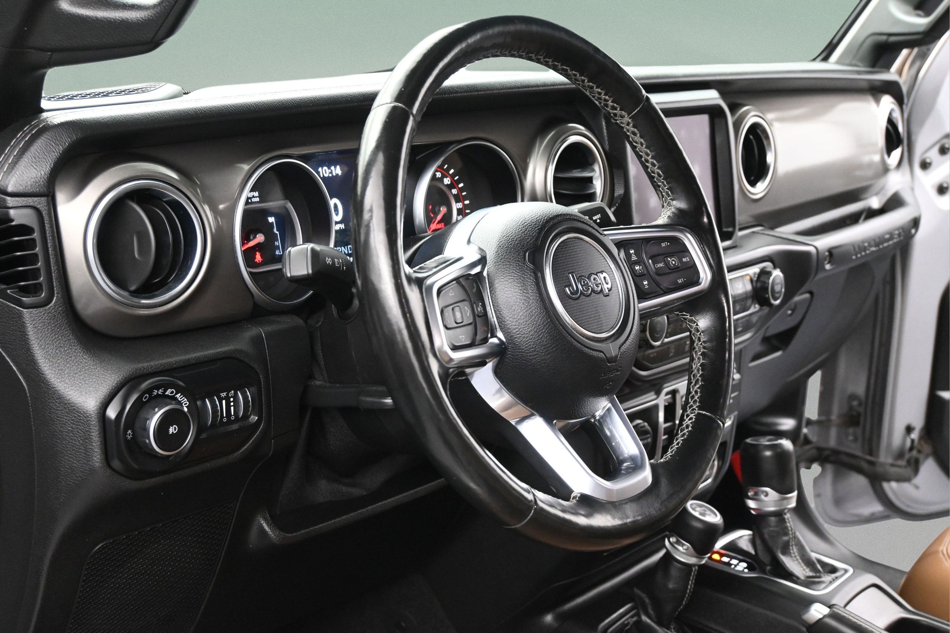 Used 2021 Jeep Wrangler Unlimited Rubicon AWD/4WD image 12