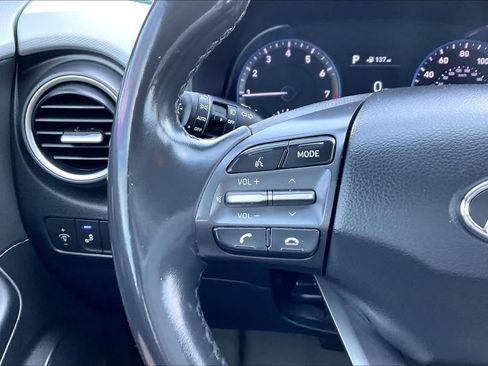 Used 2018 Hyundai Kona Limited AWD/4WD image 23
