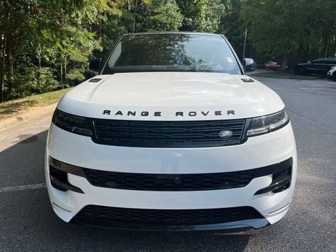 Used 2026 Land Rover Range Rover Sport Dynamic SE AWD/4WD image 3