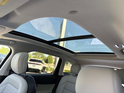 New 2026 Lincoln Nautilus Reserve AWD/4WD image 31
