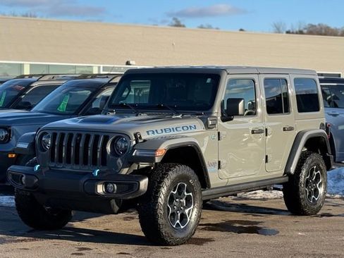 Used 2022 Jeep Wrangler Unlimited Rubicon 4xe w/ Cold Weather Group image 37