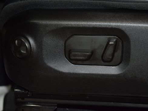 Used 2024 Jeep Wrangler Sahara w/ Technology Group image 43