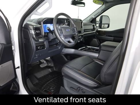 Used 2025 Ford F250 Lariat w/ Lariat Ultimate Package image 41