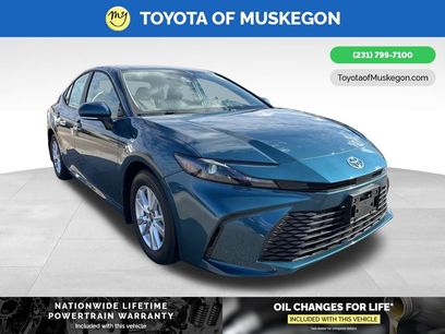 New 2026 Toyota Camry LE w/ Convenience Package