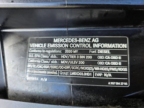 Used 2020 Mercedes-Benz Sprinter 2500 image 24