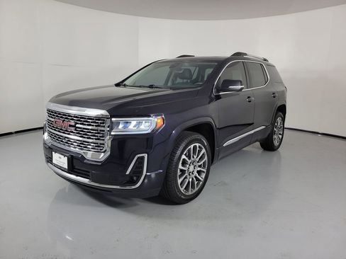 Used 2022 GMC Acadia Denali w/ Denali Ultimate Package image 2