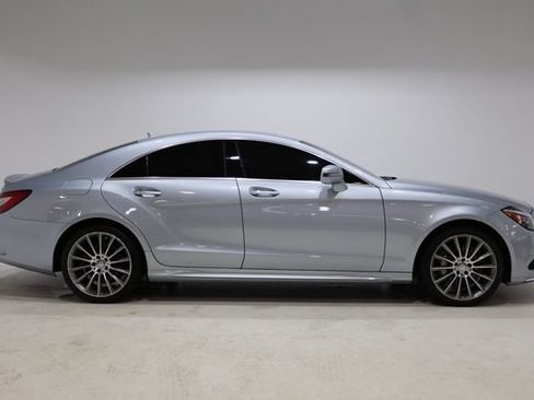 Used 2015 Mercedes-Benz CLS 550 4MATIC image 8