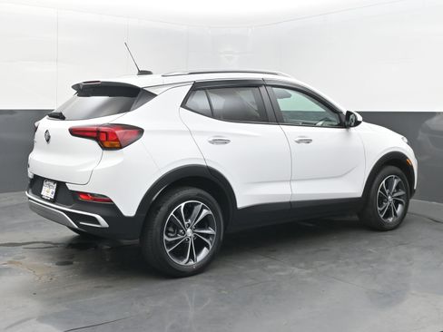 Used 2023 Buick Encore GX Select image 9