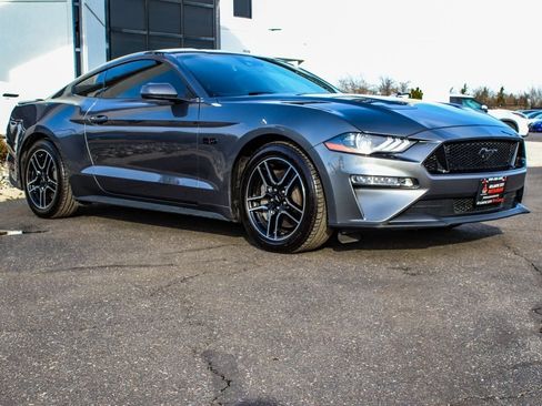 Used 2021 Ford Mustang GT image 3