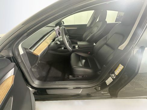 Used 2022 Tesla Model 3 Long Range AWD/4WD image 13