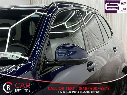 Used 2021 BMW X5 M50i w/ Premium Package AWD/4WD image 44