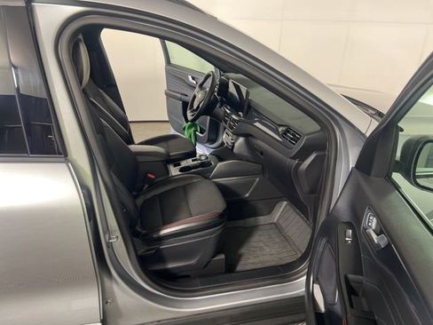 Used 2024 Ford Escape ST-Line w/ Tech Pack #1 image 27