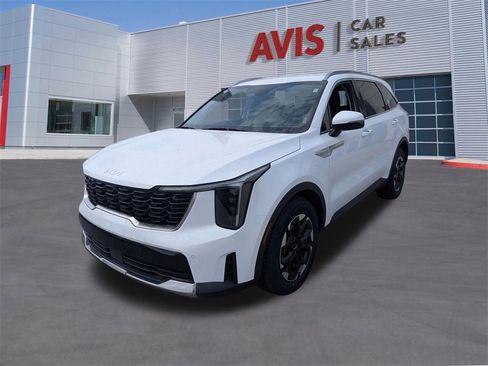 Used 2024 Kia Sorento S image 1