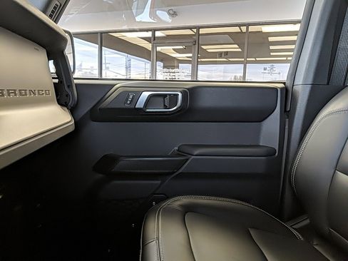 Certified 2025 Ford Bronco Outer Banks image 23