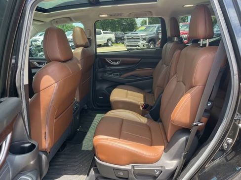 Used 2025 Subaru Ascent Touring AWD/4WD image 32