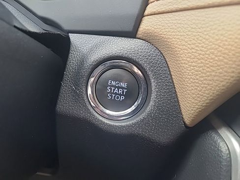 Used 2019 Toyota RAV4 Limited w/ All Weather Liner Package AWD/4WD image 27