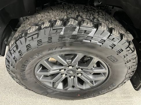 Used 2025 Ford F150 Tremor w/ Equipment Group 402A High AWD/4WD image 15