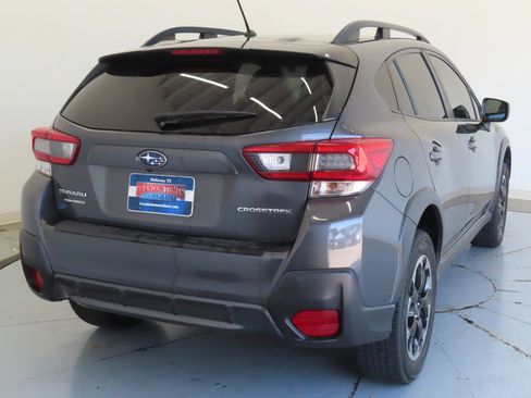 Used 2021 Subaru Crosstrek 2.0i AWD/4WD image 3