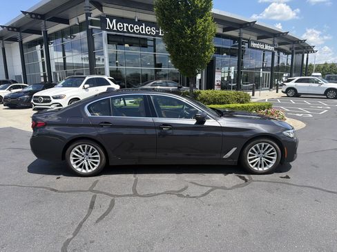 Used 2023 BMW 530i RWD image 13