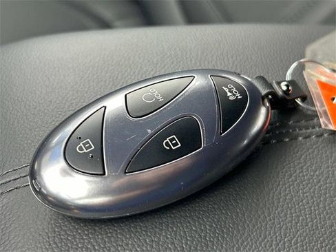 New 2025 Hyundai Santa Cruz XRT image 13