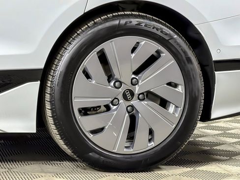 Certified 2025 Audi A6 e-tron Premium w/ Ultra Package RWD image 25