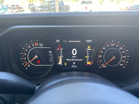 New 2025 Jeep Gladiator Sport image 36