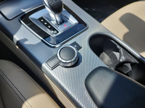 Used 2018 Mercedes-Benz SLC 300 image 24