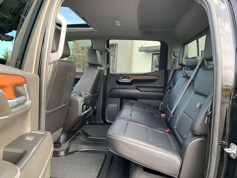 Used 2023 GMC Sierra 1500 Denali w/ Denali Reserve Package image 33