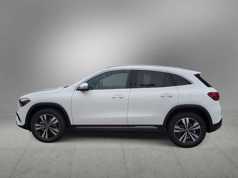 Used 2026 Mercedes-Benz GLA 250 4MATIC image 5
