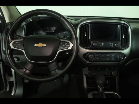 Used 2022 Chevrolet Colorado LT w/ LT Convenience Package RWD image 13