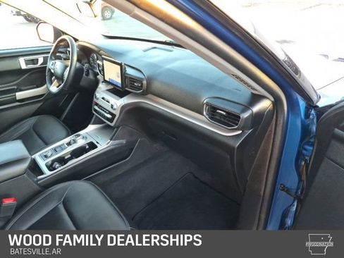 Used 2023 Ford Explorer XLT w/ Equipment Group 202A image 32
