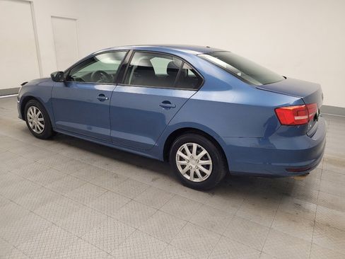 Used 2015 Volkswagen Jetta S image 3