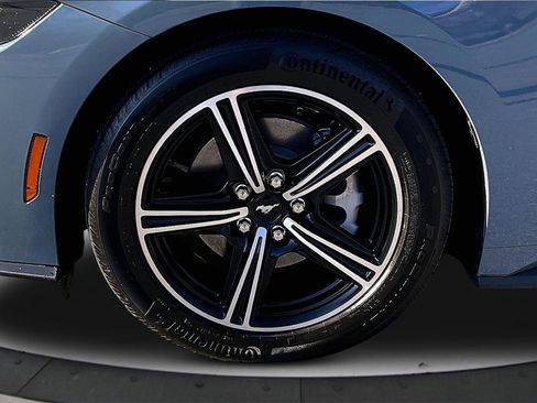 Used 2024 Ford Mustang Premium image 33