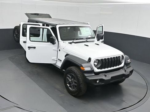 New 2026 Jeep Wrangler Unlimited Sport w/ Convenience Group image 50
