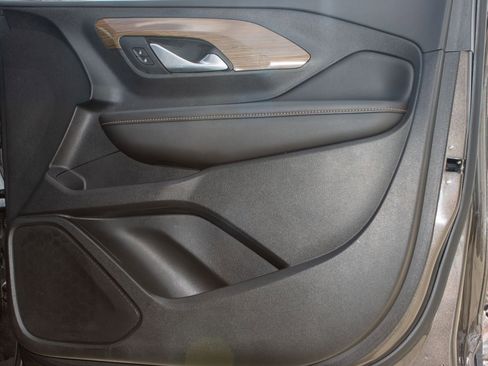 Used 2020 GMC Terrain SLE w/ Driver Convenience Package image 31