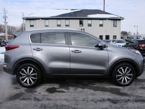 Used 2017 Kia Sportage EX w/ EX Technology Package image 6