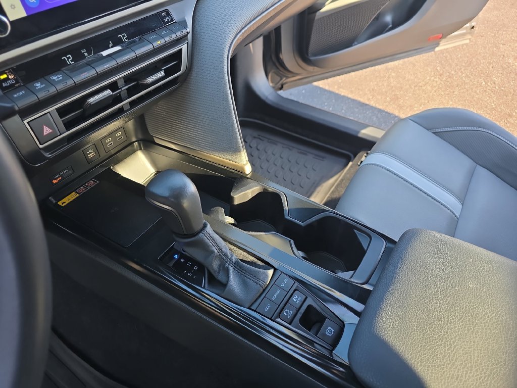 Certified 2025 Toyota Camry SE AWD/4WD image 29