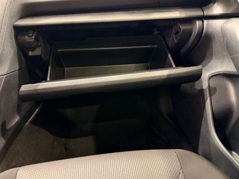 Used 2021 Subaru Impreza 2.0i Premium image 27