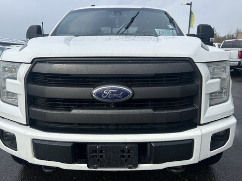 Used 2016 Ford F150 Lariat w/ Equipment Group 502A Luxury image 8