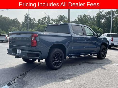 Used 2024 Chevrolet Silverado 1500 Custom w/ Turbomax Blackout Package AWD/4WD image 5