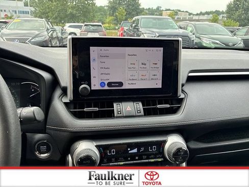 Used 2023 Toyota RAV4 XLE Premium AWD/4WD image 27