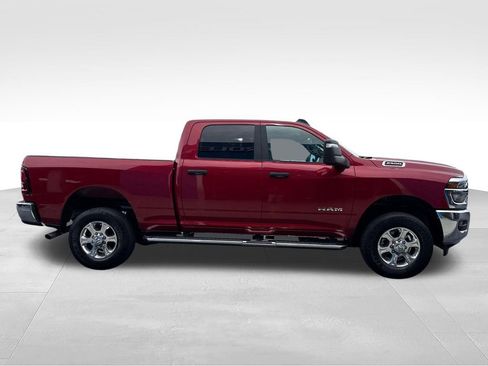 Used 2026 RAM 2500 Big Horn AWD/4WD image 15