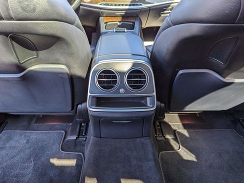 Used 2015 Mercedes-Benz S 550 4MATIC Sedan image 43