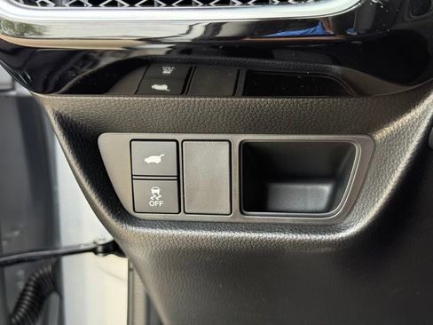 Certified 2026 Acura ADX AWD image 28