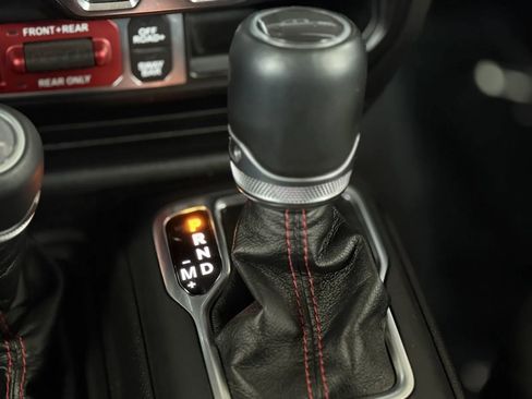 Used 2022 Jeep Gladiator Rubicon w/ LED Lighting Group image 37