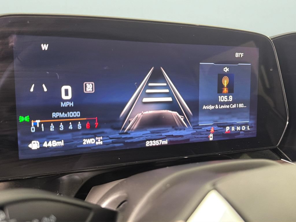 Used 2026 Chevrolet Suburban Premier AWD/4WD image 21