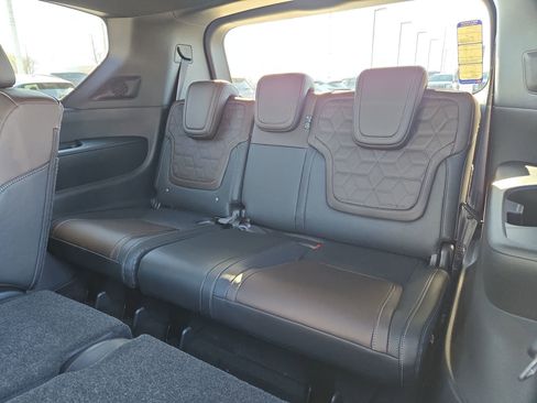 New 2026 Nissan Armada Platinum Reserve image 40